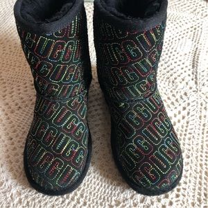 Size 13 kids UGG boots VGUC